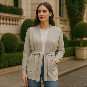 Everlane Light Gray Knit Sweater